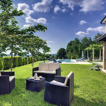 Villa Bella Lupoglav  Екстериор снимка
