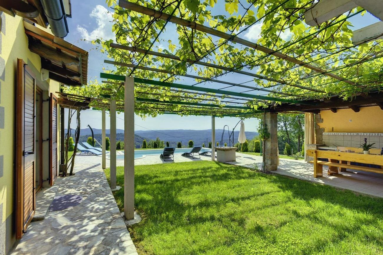 Villa Bella Lupoglav  Екстериор снимка