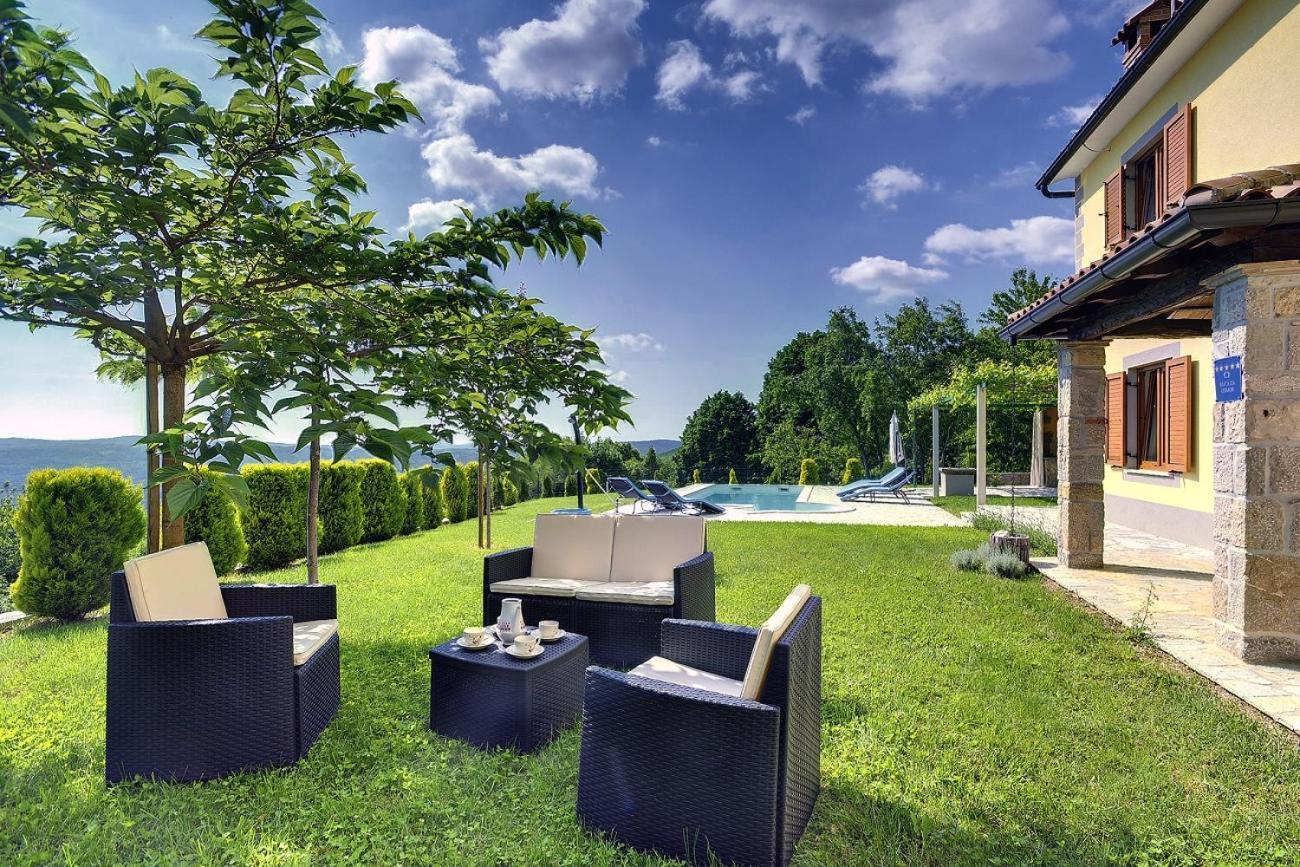 Villa Bella Lupoglav  Екстериор снимка